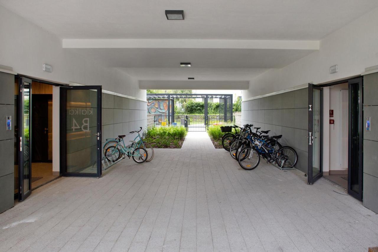 Cybernetyki 6B Serviced Accommodation Varsóvia Exterior foto